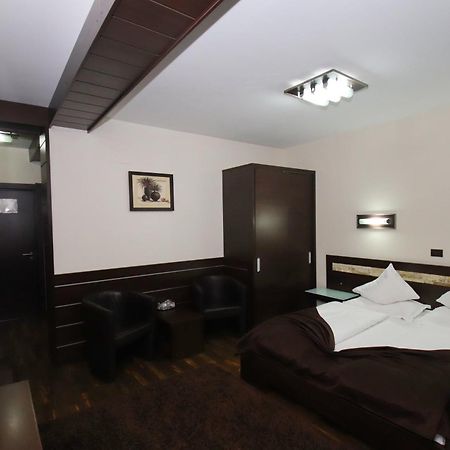 Complex Cochet Otel Buşteni Dış mekan fotoğraf