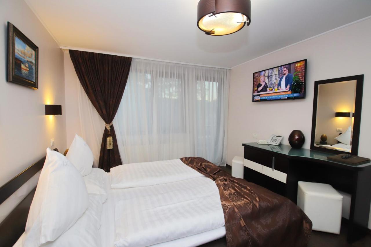 Complex Cochet Otel Buşteni Dış mekan fotoğraf