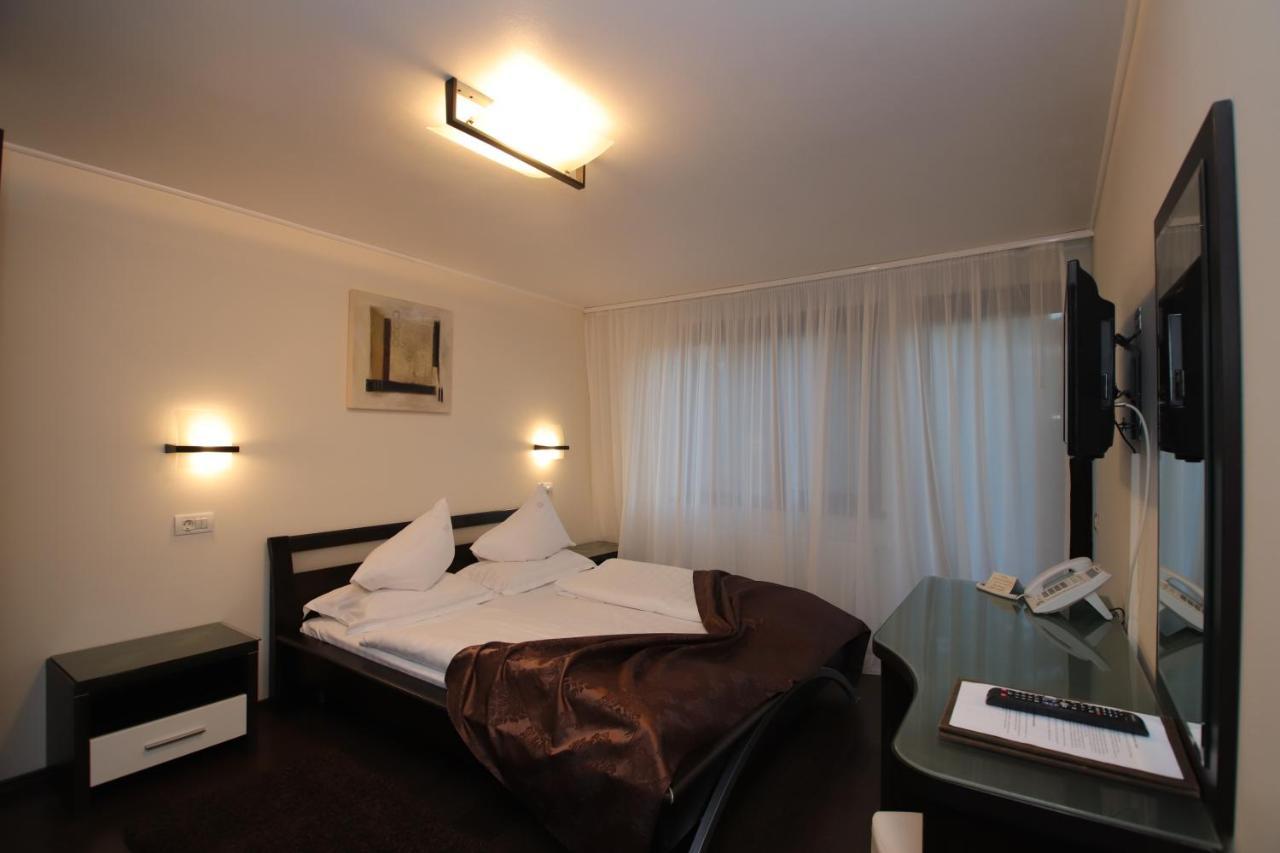 Complex Cochet Otel Buşteni Dış mekan fotoğraf
