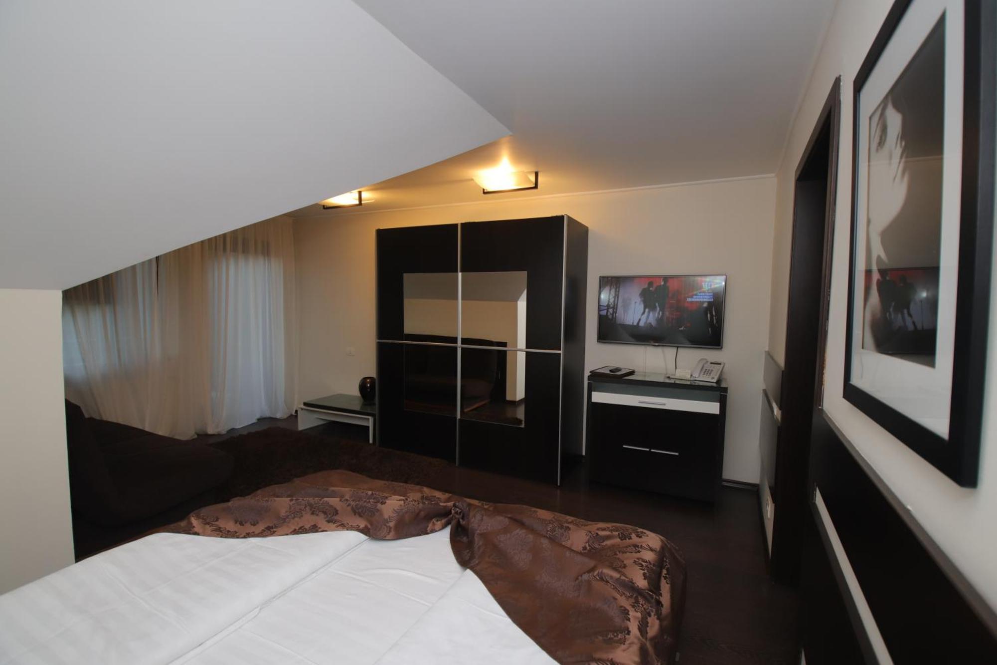 Complex Cochet Otel Buşteni Dış mekan fotoğraf