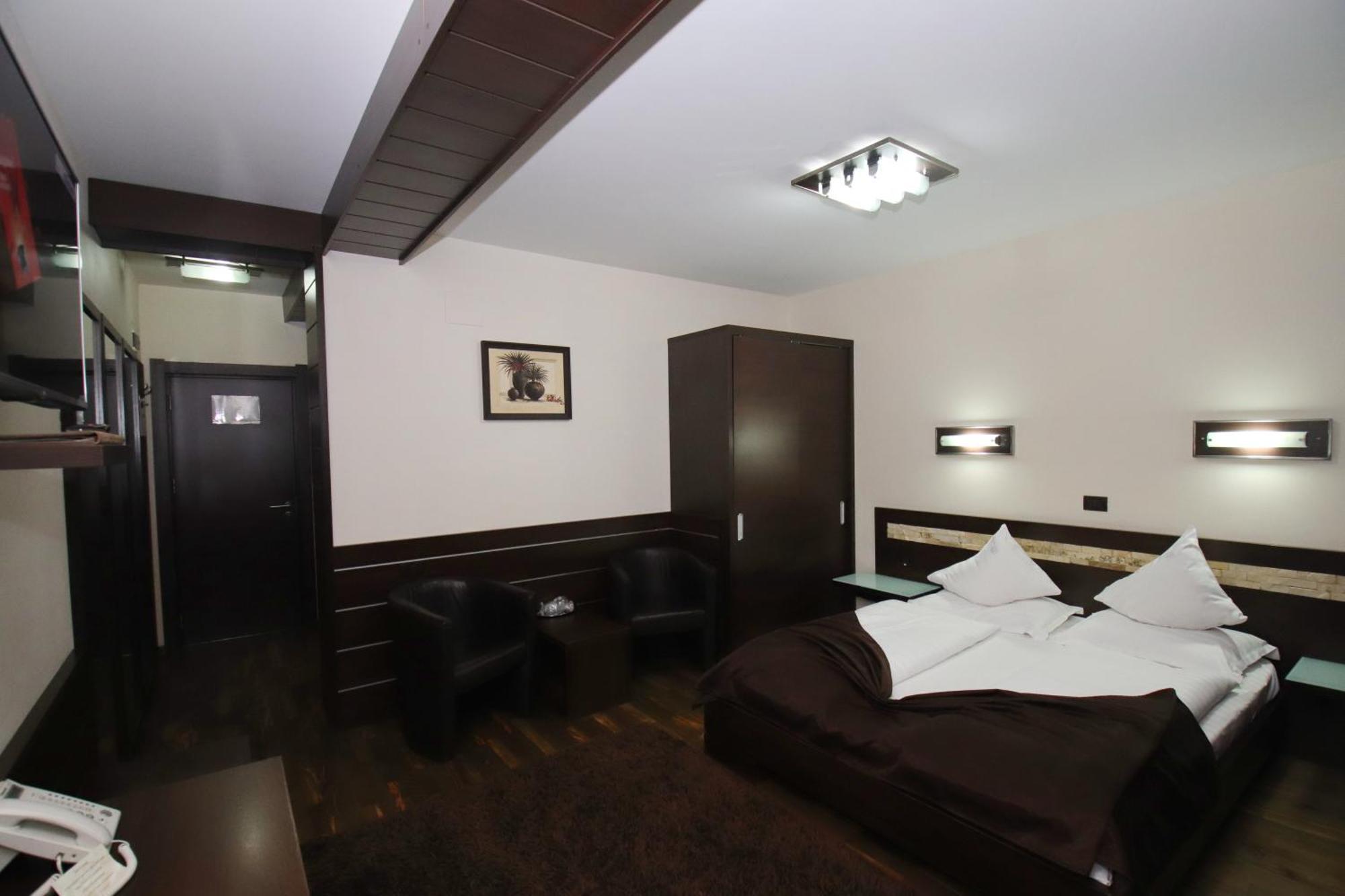 Complex Cochet Otel Buşteni Dış mekan fotoğraf