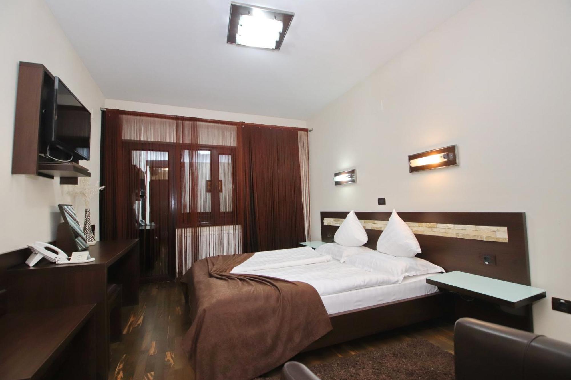 Complex Cochet Otel Buşteni Dış mekan fotoğraf