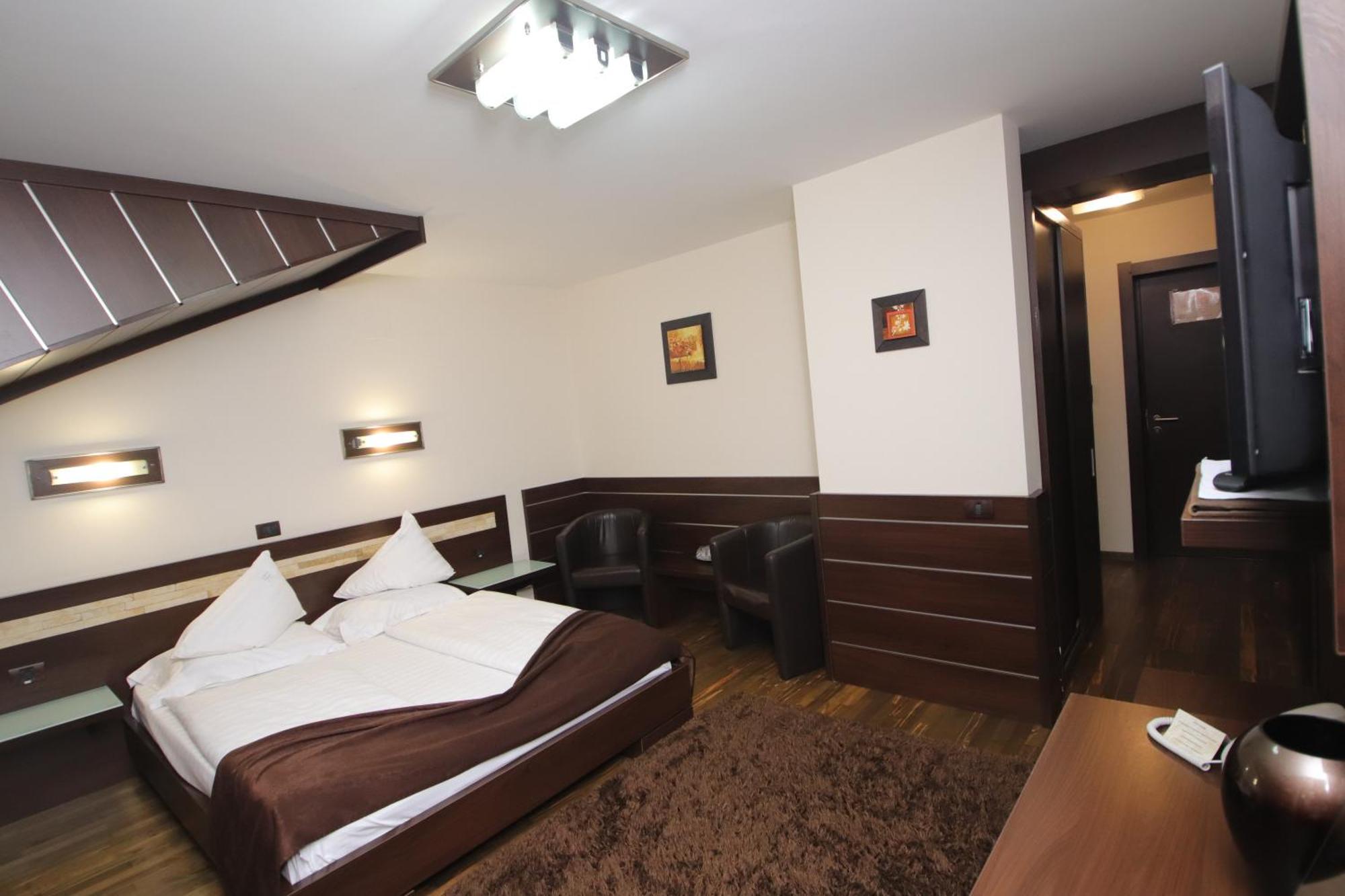 Complex Cochet Otel Buşteni Dış mekan fotoğraf